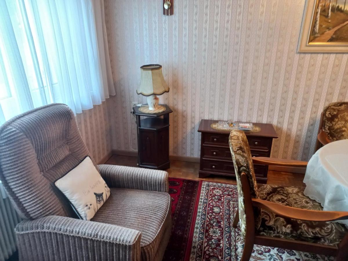 Ferienwohnung ,,Wohnen Wie Zu Grossmutter'S Zeiten'' 维也纳 外观 照片
